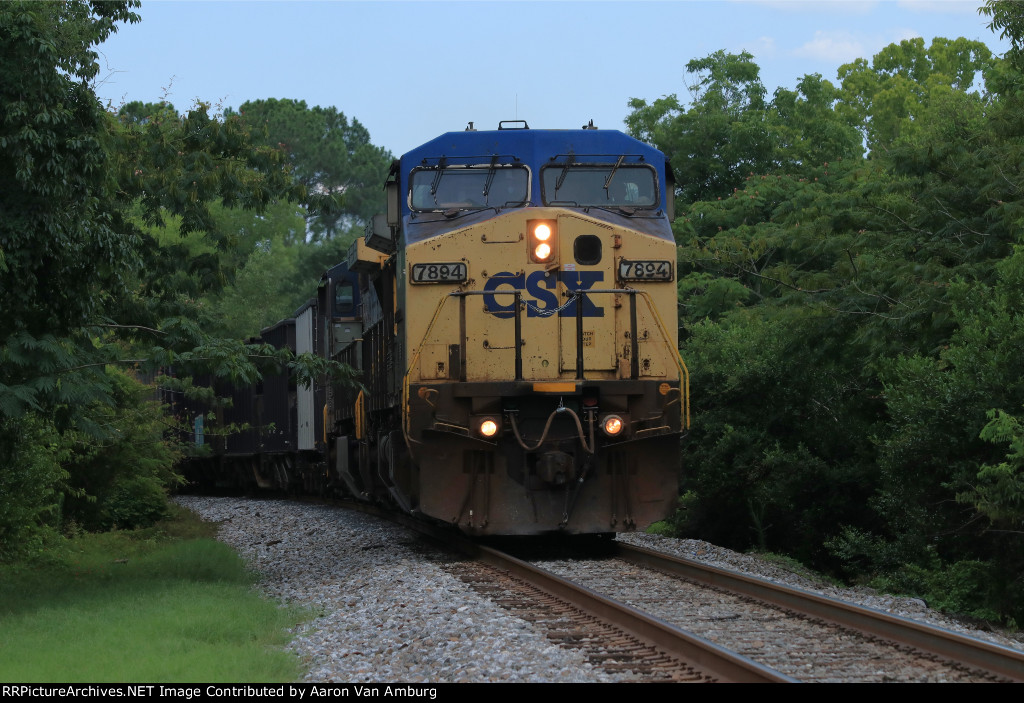 L738